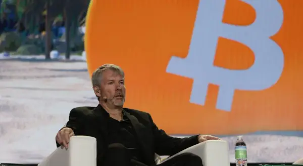 Dlaczego kryptowaluty spadają? Ekspert wyjaśnia przyczyny i strategie.