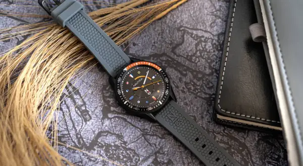 Nautica: Co to za firma? Styl, zegarki, jakość i gdzie kupić w Polsce